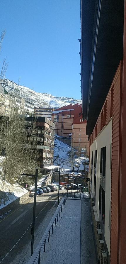 Estudio En Zona Baja Y Garaje Opcional Sierra Nevada Exteriör bild